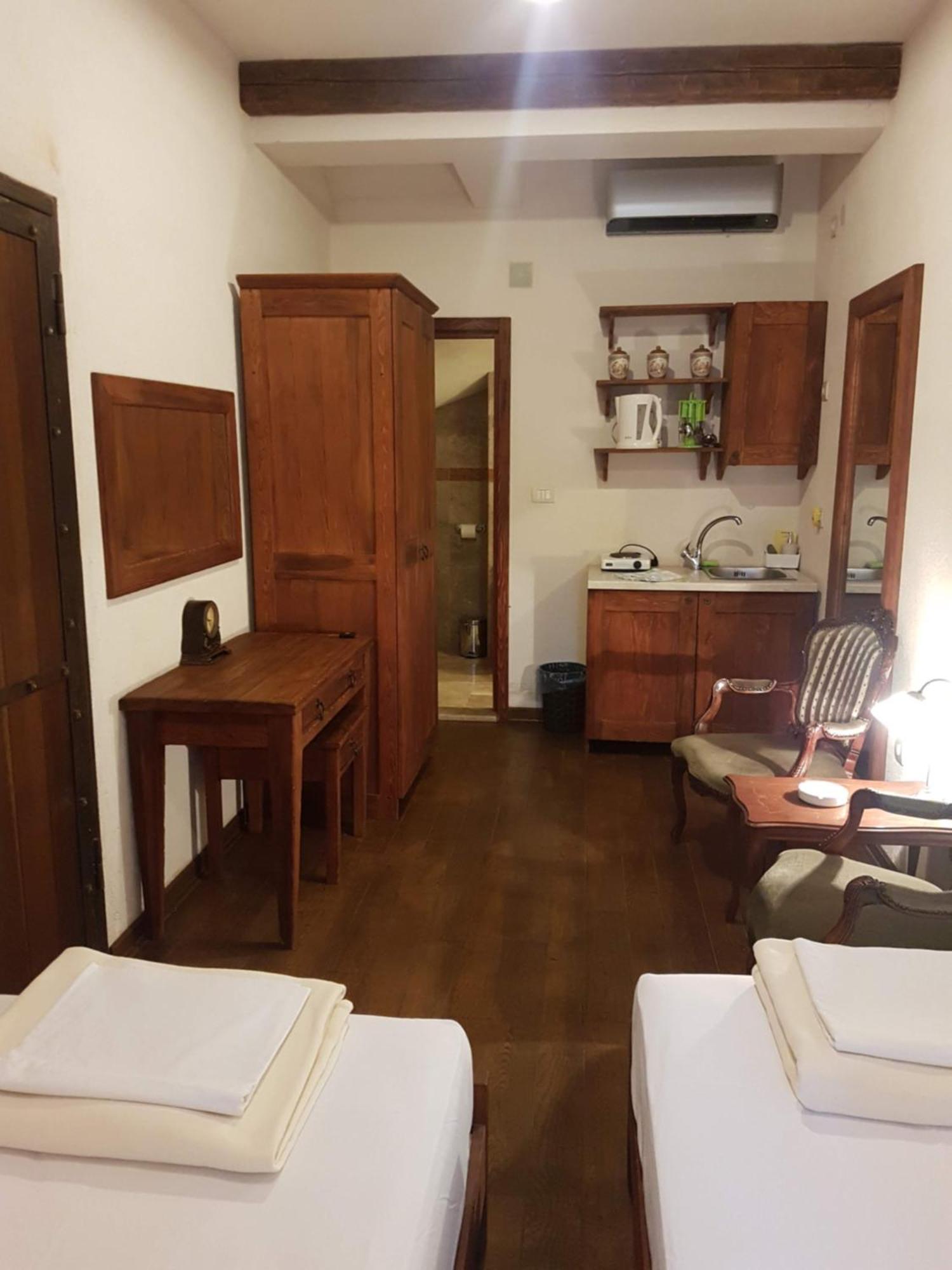 Skver Studio Apartments Herceg Novi Exterior photo