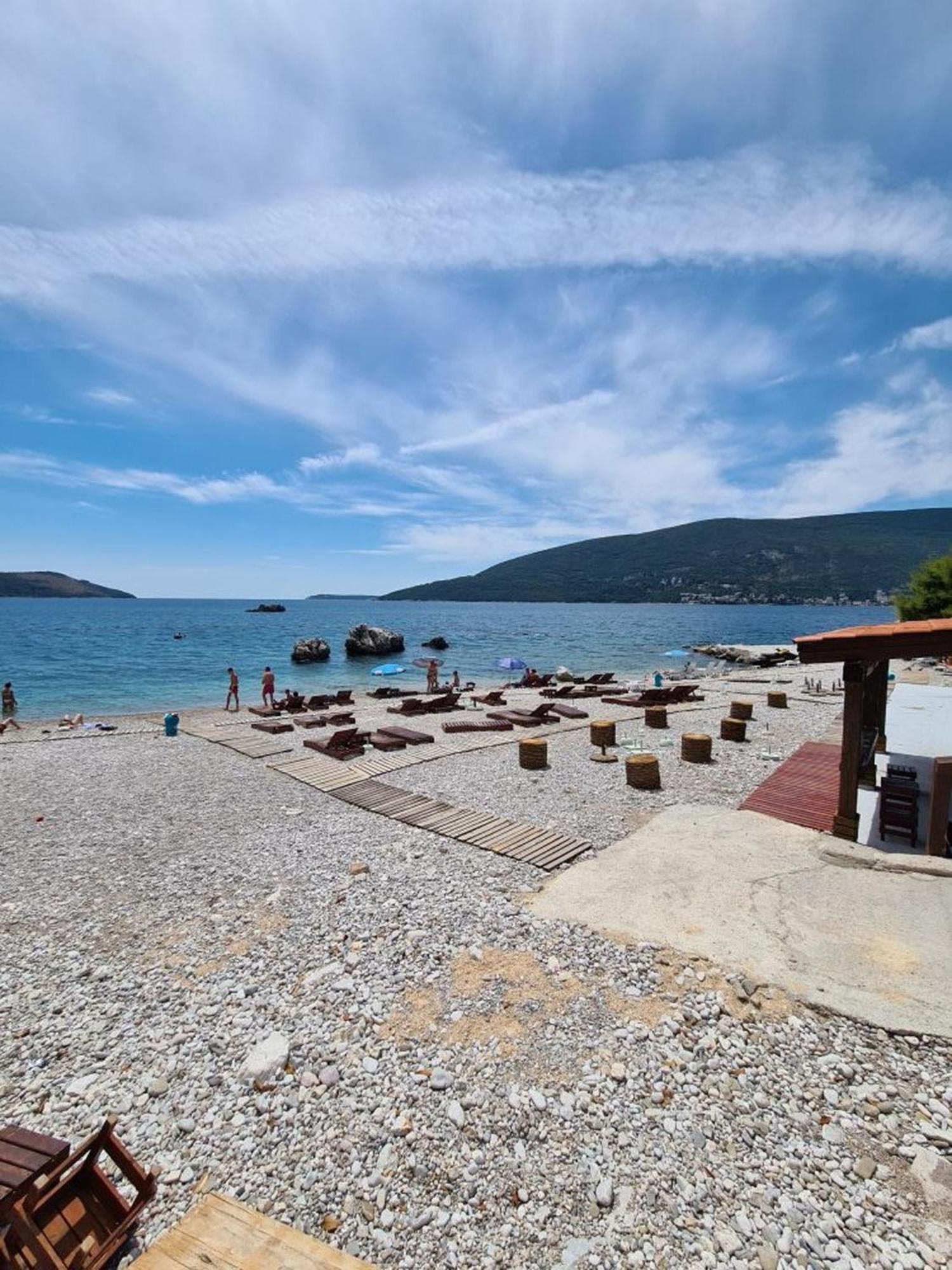Skver Studio Apartments Herceg Novi Room photo